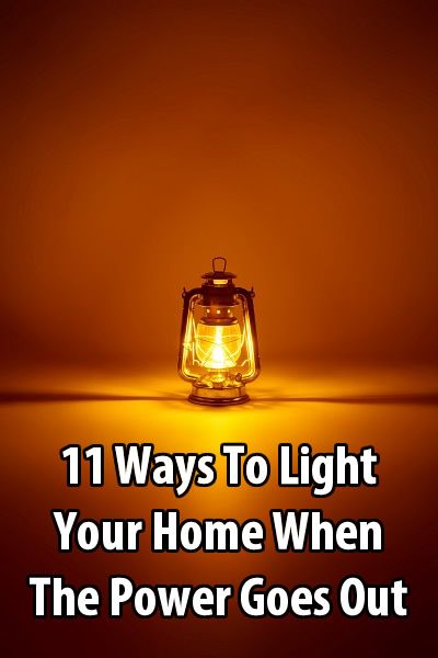 During a power outage, most people use flashlights and candles, but there are other options. Here are 11 ways to light your home when the power goes out. Power Outage Tips, Emergency Prepardness, Doomsday Prepping, Emergency Preparedness Kit, Emergency Preparation, Survival Techniques, Urban Survival, Being Prepared, Emergency Supplies