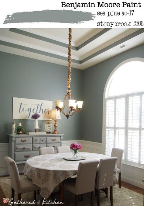 Benjamin Moore Paint Sea Pine ac-17 or stonybrook 1566 in dining room Paint Sea, Neutral Pallet, Dining Room Wall Color, Dining Room Colour Schemes, Dining Room Paint Colors, Romantic Bedroom Decor, Room Wall Colors, Dining Room Paint, Dining Room Remodel