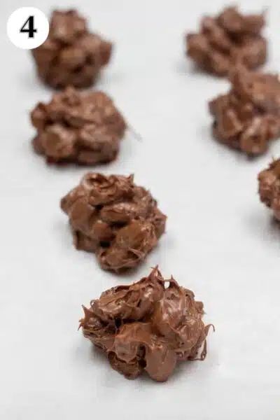 Chocolate Raisin Clusters, What To Do With Raisins, Chocolate Covered Raisins Homemade, Raisins Recipe, Chocolate Clusters, Easy Christmas Candy Recipes, Chocolate Covered Raisins, Chocolate Raisins, Raisin Recipes