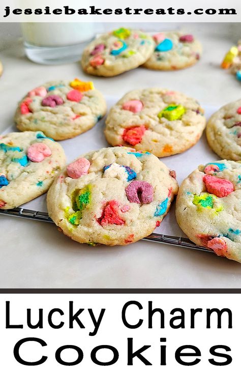 Lucky Charms cookies are sugar cookie loaded with Lucky Charms marshmallows and the added flavour of crushed Lucky Charms cereal. Perfect for St. Patricks day! Lucky Charms Cookies, St Patrick's Day Cookies, Lucky Charms Marshmallows, Lucky Charms Cereal, Best Christmas Cookie Recipe, Chewy Sugar Cookies, Easy Sugar Cookies, Best Christmas Cookies, Best Cookie Recipes