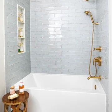 75 Alcove Bathtub with a Niche Ideas You'll Love - July, 2024 | Houzz Small Bathroom Alcove Tub, Alcove Tub Master Bath, Alcove Bathtub Shower Combo Tile, Insert Tub With Tile, Tile Around Shower Insert Tub Surround, Bath Tub Shower Tile Ideas, Alcove Tub Ideas, White Bath Tub Tile Ideas, Tile Niches In Showers