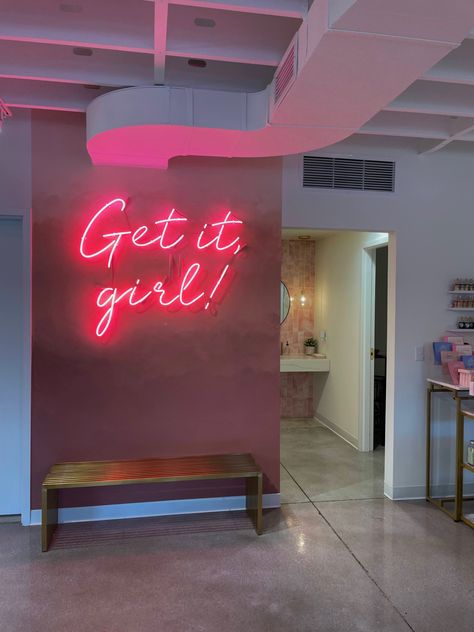 Girly Gym Aesthetics, Lagree Studio, Pilates Design, Boutique Gym, Gym Business, Dream Gym, Neon Letters, Barre Studio, Rose Gold Aesthetic