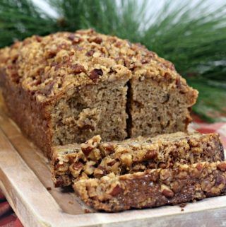 Ginger Pear Bread - Sweet and Savory Morsels Pear Bread Recipes, Pear Quick Bread, Veg Desserts, Pear Bread, Ginger Pear, Pear Ginger, Bread Sweet, Homemade Bread Recipes Easy, Homemade Bread Easy