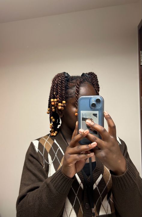 Twist With Beads Hairstyles, Two Strand Twists With Beads, Twists On Natural Hair With Beads, Natural Twists With Beads, Short Twists With Beads, Mini Twists Natural Hair Short 4c With Beads, Mini Twist With Beads, Mini Twist With Accessories, Short Mini Twist With Beads