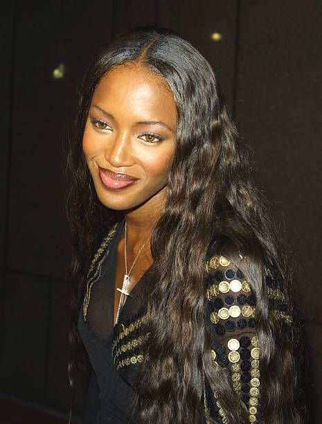 Naomi Campbell Makeup, Michael Jackson Pictures, Makeup 2000s, Hair Stock Photos, Naomi Campbell, Michael Jackson, Brown Hair, Stock Photos, Hair