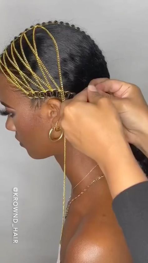 Afro Accessories, 2024 Photoshoot, Afrocentric Hairstyles, Natural Hair Ponytail, Twa Styles, Gorgeous Hairstyles, Hair Crown, Type 4 Hair, Hair Braiding