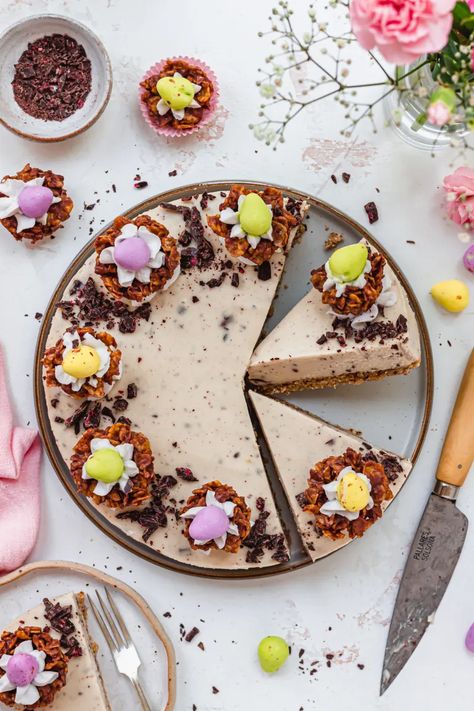 Vegan Easter Cheesecake (Gluten-Free) – Nourishing Amy Chocolate Crispy Cakes, Cheesecake Easter, Crispy Cakes, Dessert For Easter, Quick Cheesecake, Chocolate Nests, Easter Cheesecake, Raspberry Ganache, Vegan Easter