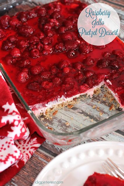 Jello Pretzel Dessert, Raspberry Pretzel Jello, Pretzel Jello, Raspberry Jello, Pretzel Dessert, Pretzel Desserts, Biscuits Graham, Pretzel Crust, Jello Desserts