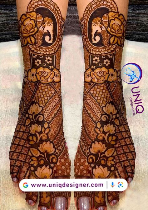 Bridal Mehndi Designs Brides Wedding, Leg Mehendi Design Unique, Mehndi Design For Foot, Bridal Leg Mehendi Designs, Bridal Mehendi Designs Wedding, Latest Mehndi Designs Wedding, Leg Mehendi, Leg Mehendi Design, Bride Mehndi