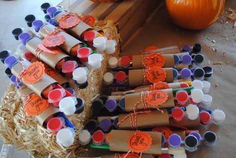 Kids pumpkin patch birthday party favors to go with their pumpkins - paint pots and brushes #pumpkinpatch Patch Birthday Party, Pumpkin Patch Birthday Party, Pumpkin Painting Party, Pumpkin Patch Birthday, Fall 1st Birthdays, Pumpkin Patch Party, Patch Party, Fall Birthday Party, Pumpkin Birthday Parties