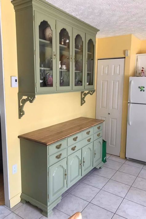 DIY Buffet Cabinet Makeover Buffet Cabinet Makeover, Diy Buffet Cabinet, Kitchen Buffet Cabinet, Repurposed Kitchen, Painted China Cabinets, Redo Cabinets, Farmhouse Buffet, Hutch Makeover, China Hutch