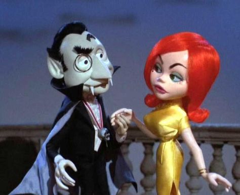 Stop-motion puppets of Count Dracula and his assistant Francesca designed by Jack Davis for the "Animagic" animated film "Mad Monster Party", 1967 by Rankin/Bass Productions Mad Monster Party, Best Vampire Movies, Space Ghost, Vampire Movies, Vintage Videos, Classic Monsters, Monster Party, Movie Monsters, Hallows Eve