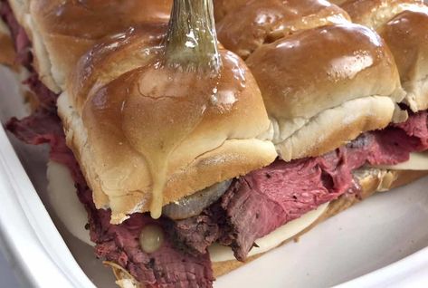 Leftover Prime Rib Ideas, Prime Rib Leftovers Recipes, Prime Rib Sliders Hawaiian Rolls, Recipes For Leftover Prime Rib Roast, Prime Rib Soup Leftover, Prime Rib Sandwiches, Prime Rib Sliders Recipes, Prime Rib Sliders, Leftover Prime Rib Recipes Ideas