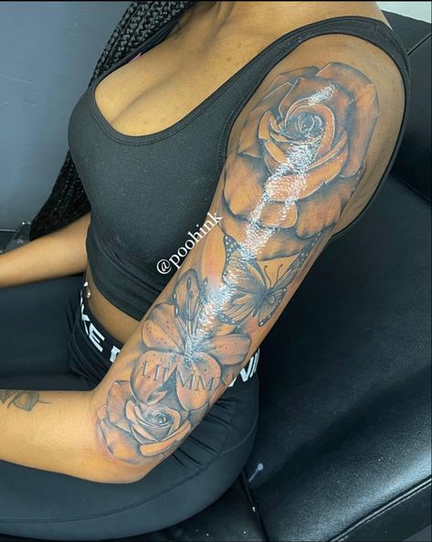 Girl Half Sleeve Tattoo Black Women, Tattos For Black Girls Idea, Girl Arm Tattoo Ideas Black People, Girl Tattoo Ideas Black People, Tattoo Ideas Female Full Sleeve, Girl Tattoo Ideas Arm, Tattoos Ideas Black Women, Black Girls Tattoos Ideas, Tattoos On Black Girls