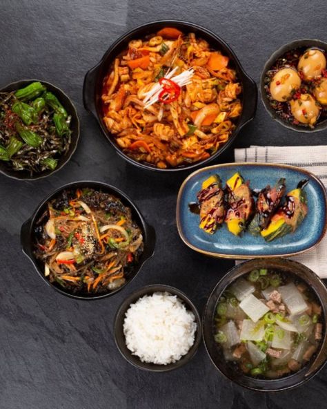 Make your holidays extra special with our Holiday Feast! ⁠ From Thanksgiving to New Year's Eve, celebrate with an authentic Korean spread that brings family and friends together. Our curated meal kits offer everything you need for a delicious holiday gathering, whether at home or in the office. 🌟⁠ ⁠ Enjoy savory dishes like Galbi, Japchae, and more, perfect for sharing the warmth and joy of the season. 🎄❤️⁠ ⁠ Order now at KMEALS.com and make this holiday unforgettable with the best of Korean ... Friends Together, Meal Kits, Friend Together, Savory Dishes, Holiday Feast, Meal Kit, Savoury Dishes, Holiday Gathering, Japchae