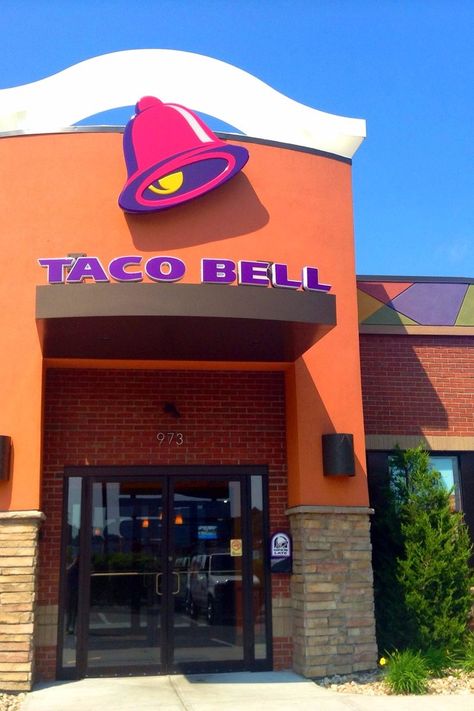 8 Things You Never Knew About Taco Bell, Straight From a Former Employee Pottery Barn Wallpaper, Barn Wallpaper, Bell Pictures, Taco Shop, Del Taco, Cooking Basics, Taco Bell, Secrets Revealed, Picture Search