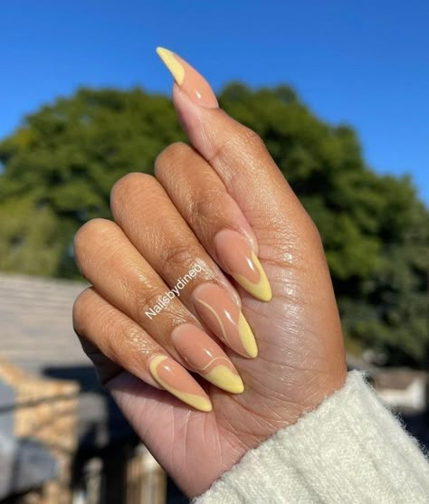 Fall 2022 Nails, Jesus Nails, 2022 Summer Nails, Almond Acrylic Nails Designs, 2022 Nails, Unghie Sfumate, Kutek Disney, Sassy Nails, Work Nails