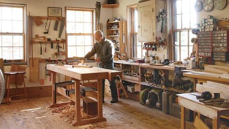 A Smart Cart for Scraps - FineWoodworking Fine Woodworking Project, Spanish Furniture, Woodworking Store, Contemporary Sideboard, Shaker Furniture, Northern Spain, Tool Cabinet, Router Table, Maker Shop