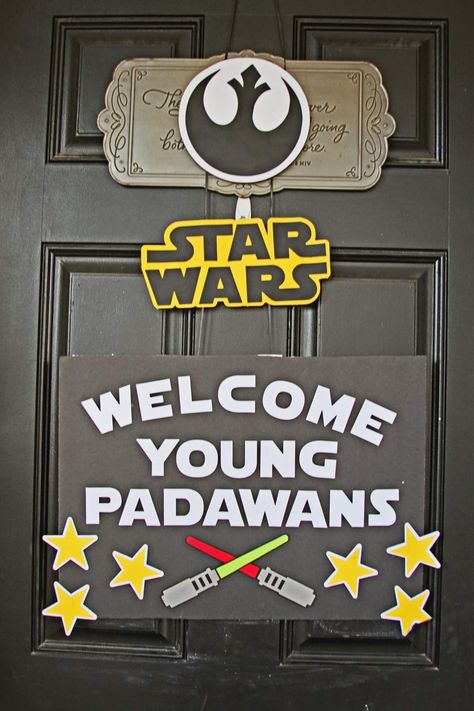 Star Wars Themed 1st Birthday, Star Wars Third Birthday, Star Wars Birthday Party Games For Kids, Star Wars Birthday Balloon Garland, Jedi Training Party, Starwars Birthday Theme, Bb8 Birthday Party Ideas, Obi One Kenobi Birthday, 1 With The Force Birthday