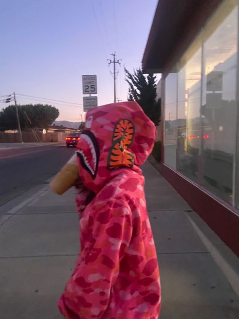 Bape Shark Rosa, Bape Shark Pink, Pink Bape Outfit, Bape Hoodie Pfp, Pink Bape Hoodie Outfit, Blue Bape Hoodie Outfit, Pink Bape Jacket, Bape Hoodie Aesthetic, Shark Hoodie Outfit