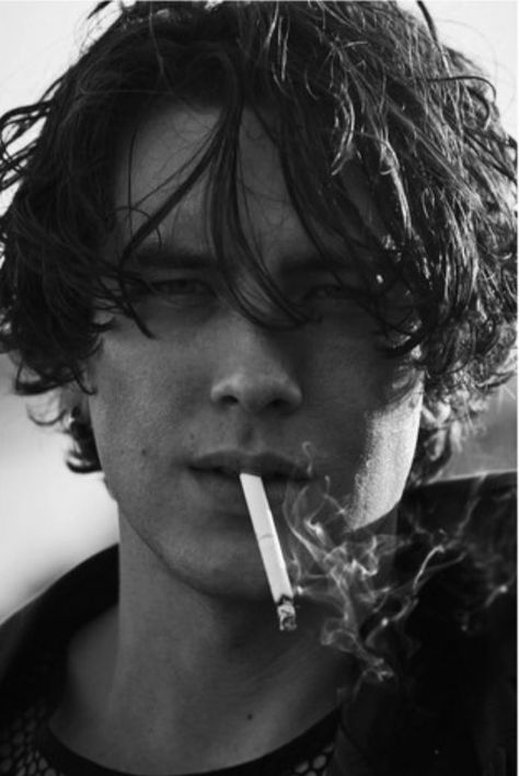 Cody Fern Photoshoot, Weird Face, Cody Fern, Wolf Photos, Character Inspiration Male, Evan Peters, Horror Story, Cute Actors, Black And White Photographs