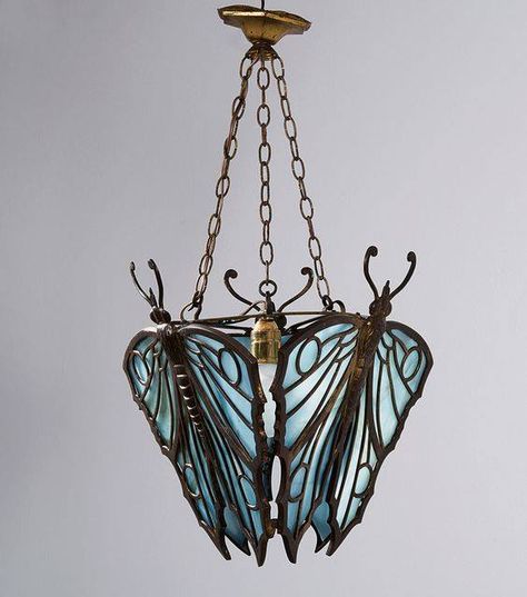 Vintage butterfly ceiling light Art Nouveau Bedroom, Art Nouveau Lamps, Lampe Art Deco, Apartment Stuff, زجاج ملون, Tiffany Lamp, Lamp Art, European Home Decor, Stained Glass Lamps