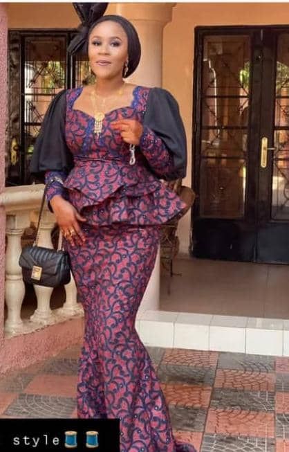 Latest Ankara Skirt And Blouse Styles, Latest Ankara Skirt And Blouse, Skirt And Blouse Styles, Ankara Skirt And Blouse Styles, African Blouses, Ankara Skirt And Blouse, Long African Dresses, African Outfits, Meaningful Pictures