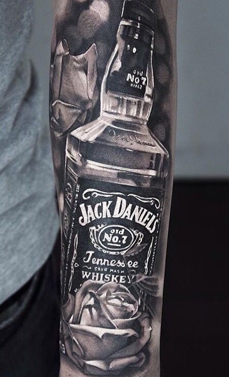 Jack Daniels Tatttoo Jack Daniels Tattoo, Daniel Tattoo, Jack Tattoo, See Tattoo, Jack Daniels Bottle, Bottle Tattoo, Tattoo Leg, Pieces Tattoo, Geniale Tattoos