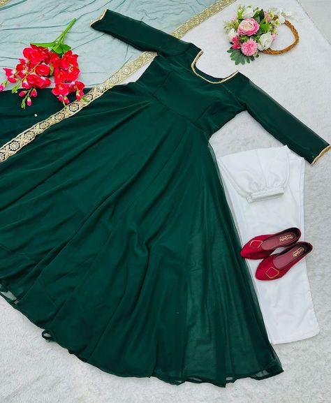 *Rate :-1150/- free ship*👚*Presenting New Real Modling Product Quality Ready to Wear Collection We Believe in Quality Since Started*👚💃 💃(*WW-974*)💃 💃👚*Fabric Detail*👚💃 💃*Gown Fabric * : Heavy Fox Georgette With Srot -Sleeves With *(Atteched Piad With Fency Latkan-Moti Less)* With *(Full-stitched )* 💃 *Gown Inner* : Micro Cotton 💃*Gown Size* : *Xl-(42) Up to Xxl-* Marjing To Free Size 💃 *Gown Length * :52-54 Inches 💃*Gown Flair * : *8.5 Miter Amrela Flyer* 💃👚*Bottom Fabric Kamiz Design, Printed Kurti Designs, Moslem Fashion, Cotton Gowns, Traditional Indian Dress, Pakistani Fancy Dresses, Hijabi Fashion Casual, Printed Kurti, Indian Dress