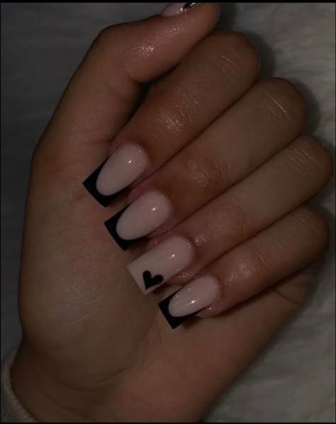 Nails Acrylic Square, Acrylic Nails Nude, Acrylic Toe Nails, Nails Coffin Short, Girly Acrylic, Colored Acrylic Nails, Girly Acrylic Nails, French Tip Acrylic Nails, Acrylic Nails Designs