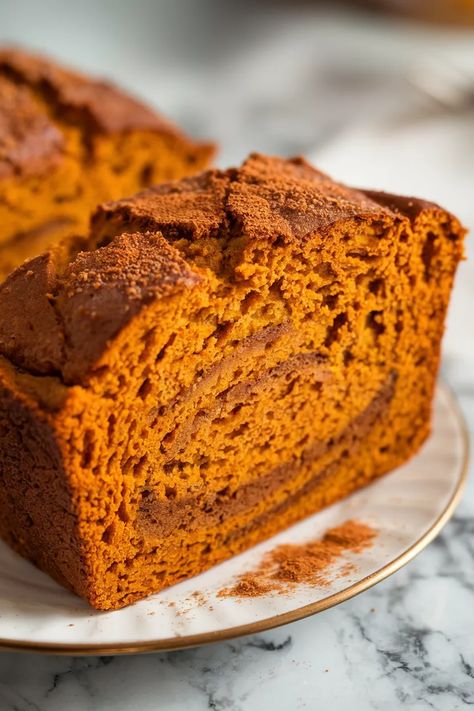 Healthy Winter Desserts, Pumpkin Spice Bread Recipe, Spice Bread Recipe, Winter Baking Recipes, Apple Cinnamon Cake, Pumpkin Spice Bread, Spice Bread, Winter Baking, Christmas Baking Recipes