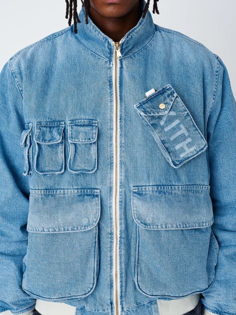 Spring Outwear, Outfits Europe, Denim Inspiration, All Jeans, Custom Ideas, Streetwear Men, Denim Jacket Men, Streetwear Men Outfits, Denim Design