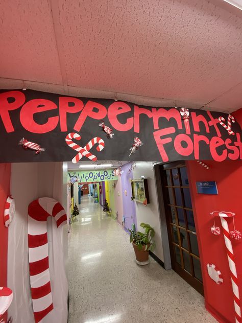 Gumdrop Pass Candy Land, Peppermint Hallway Decorations, Candyland Hoco Theme, Peppermint Forest Decorations School, Candy Land School Hallway, Candyland Door Decorations For School, Candy Land Door Decorations, Candyland Hallway, Candyland Dance