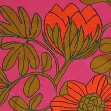 Oval 60s/70s tablecloth huge vibrant flowers classic-modern.co.uk£65 70s Tablecloth, 60s Embroidery, 60s Print, 60s Art, Midcentury Design, Modern Textiles, Vibrant Flowers, Motif Vintage, Vintage Kitsch