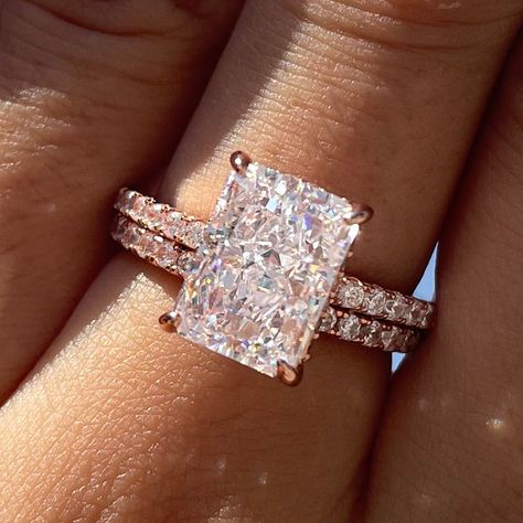 Rose Gold 3.5 Carat Radiant Cut Wedding Ring Set In Sterling Silver – maxinejewelry Wedding Rings Boho, Rectangle Engagement Rings, Radiant Wedding Rings, Sterling Engagement Rings, Rose Gold Wedding Ring Sets, Square Engagement Rings, Dream Wedding Ring, Rings Boho, Radiant Cut Engagement Rings