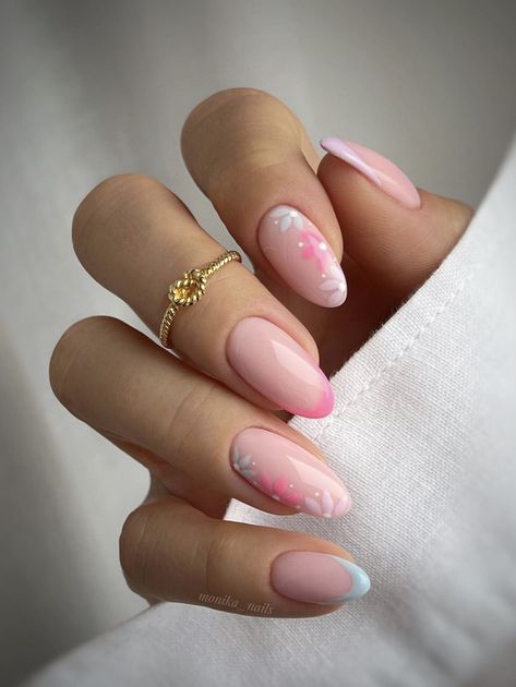 Gel Nails Ideas For Vacation, Nail Ideas Peach Color, Peach Gel Nails Design, Pastel Nails Designs Summer, Gelnagels Ideas, Peach And Pink Nails, Pink And Peach Nails, Ladylike Nails, Pastel Peach Nails