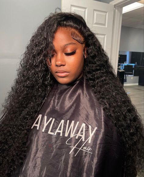 No Part Water Wave Wig, Curly Wig No Part, No Part Deep Wave Wig, Side Part Water Wave, Free Part Wig, Frontal Styles, Wavy Lace Front Wigs, Black Hair Inspiration, Frontal Wig Hairstyles