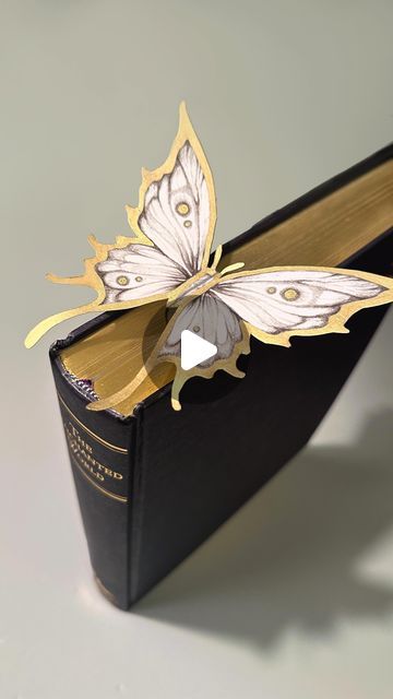 Art of Timothy Von Rueden (vonn) on Instagram: ""Butterfly Bookmark" ✨  Stumbled upon a short tutorial here on IG from @mackenziee.alexiss on making handmade "butterfly bookmarks". I've been rather busy but I cleared my Sunday to do something for myself and make my own! I've been reading A LOT recently so it just felt right. So here is my golden butterfly result and my mom already requested that I have to make one for her as well! 💛" Book Mark Handmade, Butterfly Bookmark, Golden Butterfly, Handmade Butterfly, Shorts Tutorial, Book Marks, Do Something, My Mom, Something To Do