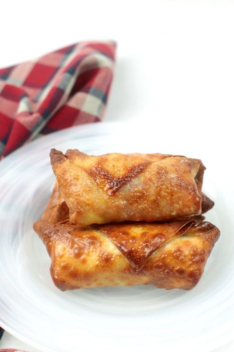 If you are looking for a twist on a classic eggroll, you are going to love these Air Fryer Ham and Cheese Egg Rolls. These eggrolls are crispy and crunchy and absolutely delicious. As a bonus, since they are made in the Air Fryer, they are healthier too. Ham Egg Rolls, Ham And Cheese Eggrolls, Thanksgiving Egg Rolls Air Fryer, Ham And Cheese Egg Rolls, Apple Egg Rolls Air Fryer, Air Fryer Apple Egg Rolls Recipes, Air Fryer Apple Pie Egg Rolls, Ww Air Fryer Egg Rolls, Cheese Egg Rolls