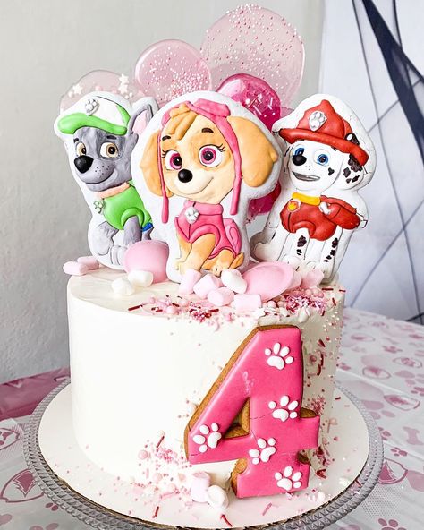 Paw Patrol Girl Cake, Paw Patrol Cakes For A Girl, Girl Paw Patrol Cake, Paw Patrol Cake For A Girl, Paw Patrol Cake Girly, Skye Birthday Cake Paw Patrol, Paw Patrol Cake Girly Simple, Birthday Cake Skye Paw Patrol, Pastel Skye Paw Patrol