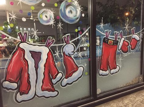 Window Painting Christmas, Fall Window Painting, Painted Window Art, Yakima Washington, Christmas Window Painting, Window Mural, Decoration Vitrine, Christmas Window Display, Winter Window