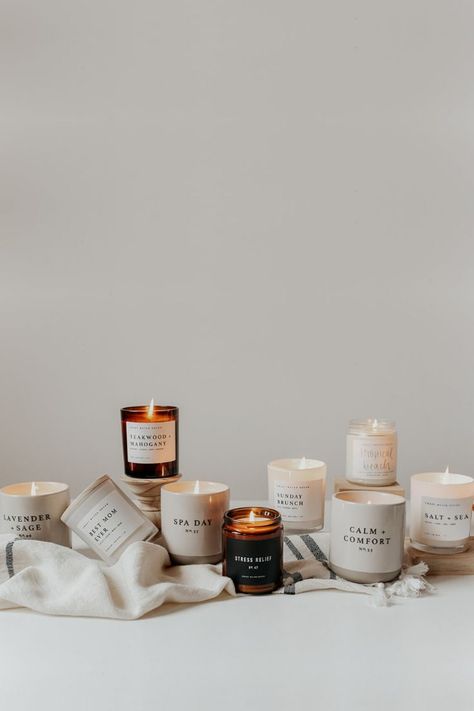 Group Candle Photography, Flat Lay Candle Photography, Simple Candle Photography, Scented Candles Photoshoot Ideas, How To Take Pictures Of Candles, Candle Website Photography, Candle Ecommerce Photography, Jar Candles Aesthetic, Summer Candle Aesthetic