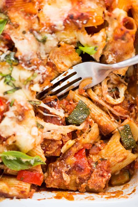 Loaded Vegetable Pasta Bake Baked Spaghetti With Vegetables, Vegetable Pasta Dishes, Vegetable Pasta Bake Recipes, Easy Vegetable Pasta, Loaded Pasta, Veggie Pasta Bake, Healthy Pasta Bake, Pasta With Vegetables, Vegetable Pasta Bake