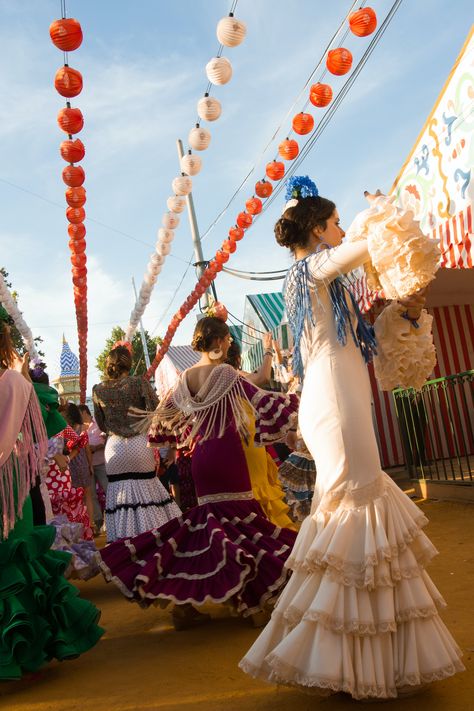 6 Popular Spanish Festivals You Won’t Want to Miss – Devour Tours Spanish Festivals, Festival List, Buying Books, Spanish Projects, Running Of The Bulls, The Sun Also Rises, Spanish Music, Spanish Culture, Flowers For Sale