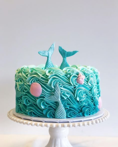 Mermaid Cake Buttercream, Mermaid 6th Birthday Party, Mermaid Baby Shower Cake, Toddler Birthday Cakes, Sibling Birthday Parties, Pirate Cookies, Oneder The Sea, Under The Sea Cake, Little Mermaid 2023