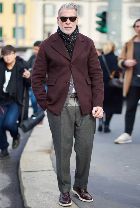 Nick Wooster's 15 Best Outfits (And How To Get The Look) | FashionBeans Nick Wooster, Old Man Fashion, Older Mens Fashion, Older Man, Mens Fashion Casual Winter, Masculine Style, Mens Spring Fashion, Men Street, Mens Winter Fashion