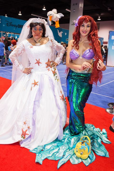 Women Cosplay Costumes D23 Expo Disney Halloween Duo, Characters Cosplay, Cosplay Disney, Ariel Cosplay, Disney Costume, Duo Costumes, Holiday Hosting, Halloween Costumes College Girls, Mermaid Halloween