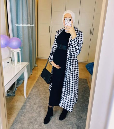 Hijabi Maternity Outfits, Outfit Pregnant Hijab, Muslim Pregnancy Outfits, Hijab Maternity Outfits, Pregnant Hijabi Outfit, Pregnancy Outfits Hijab, Modest Maternity Outfits, Modest Maternity Dresses, Muslim Girl Outfits