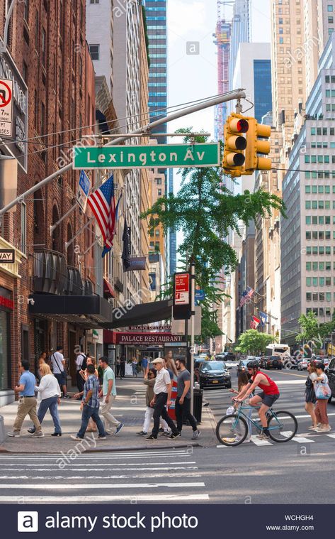 Manhattan street, view in summer of people walking along Lexington Avenue in Midtown Manhattan, New York City, USA Stock Photo - Alamy Lexington Avenue New York, New York People Street Photography, Nyc Scenery, New York Walking, People Walking Street, New York Street Photography, Manhattan Street, 2023 Graphic, Nyc Streets