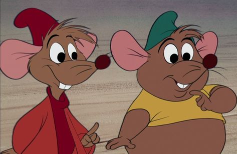 Jaq and Gus are mice in Cinderella. Disney Duos, Cinderella Mice, Halloween Duos, Disney Best Friends, Duo Costumes, Best Friends Cartoon, Disney Wiki, Images Disney, Friend Cartoon